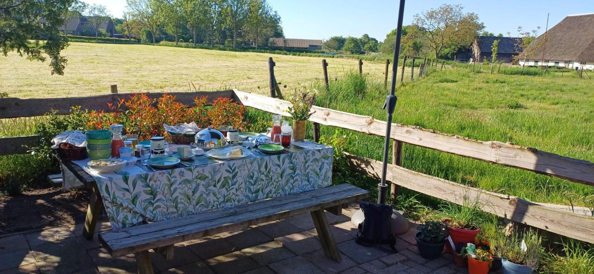 Bed & Breakfast Appenseweg Voorst Gem Voorst Exterior foto